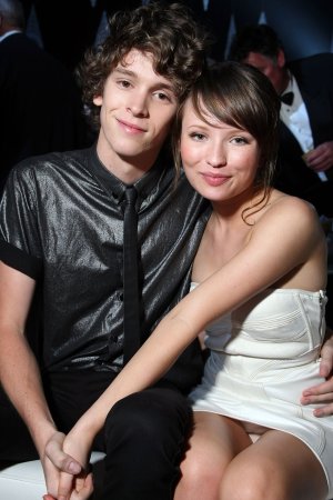 Emily Browning (1).jpg