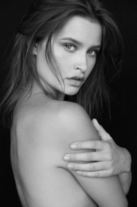 Lexi Wood 1 thefappeningblog.com.jpg