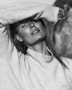 Caroline Winberg Nude & Sexy 20 thefappeningblog.com.jpg