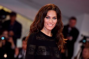 Paola Turani See Through 7 thefappeningblog.com.jpg