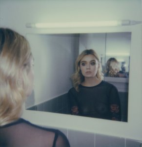 Claudia Thompson Nude 19 thefappeningblog.com.jpg