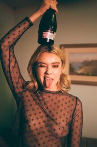 Claudia Thompson Nude 23 thefappeningblog.com.jpg