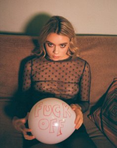 Claudia Thompson Nude 27 thefappeningblog.com.jpg