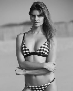 Maryna Linchuk Sexy & Topless 5 thefappeningblog.com.jpg