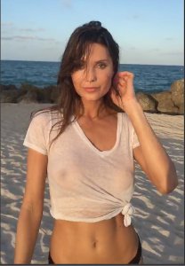 Julia Pereira See Through 5 thefappeningblog.com.jpg