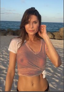 Julia Pereira See Through 30 thefappeningblog.com.jpg