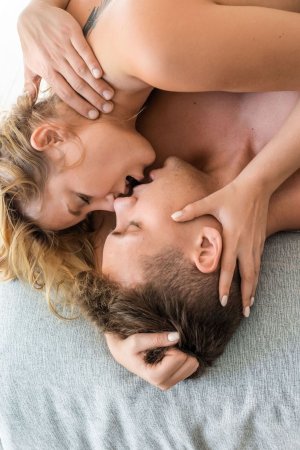 0019-15 thefappeningblog.com.jpg