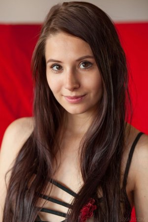 0007-01 thefappeningblog.com.jpg