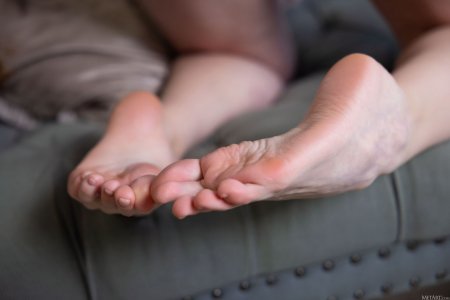 0013-02 thefappeningblog.com.jpg