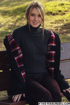 0285-03 thefappeningblog.com.jpg