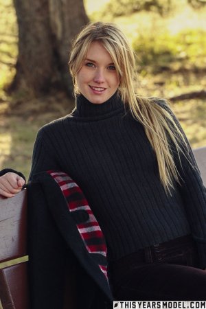 0285-06 thefappeningblog.com.jpg