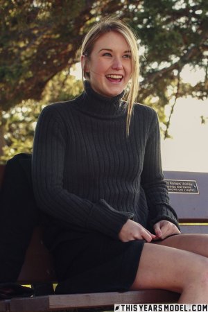 0285-15 thefappeningblog.com.jpg