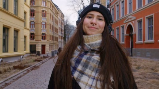 Screenshot_20231106_085718_Video Player.jpg