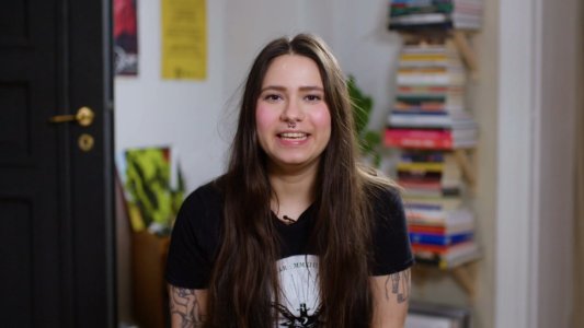 Screenshot_20231106_085749_Video Player.jpg