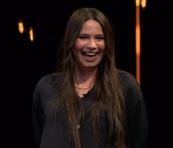 Screenshot_20231106_090527_Video Player.jpg