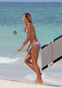 Sandra Kubicka Sexy 1 thefappeningblog.com.jpg