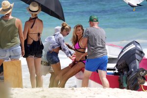 Sandra Kubicka Sexy 40 thefappeningblog.com.jpg