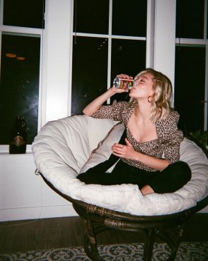 Taylor-Hickson-Sexy (2).jpg