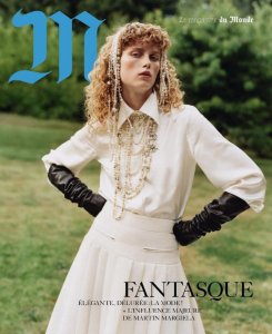 Rianne van Rompaey Sexy Topless 1 thefappeningblog.com.jpg