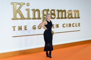 Anne-Marie See Through 7 thefappeningblog.com.jpg