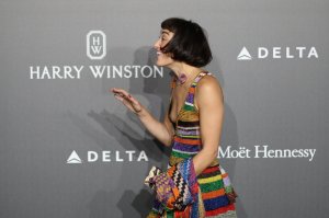 Mia Moretti Nip Slip 1 thefappeningblog.com.jpg