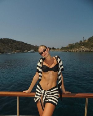 640full-klara-hellqvist (6).jpg