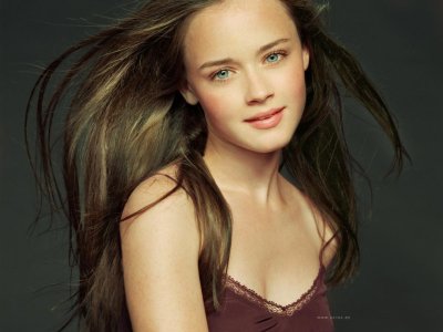 1118full-alexis-bledel.jpg