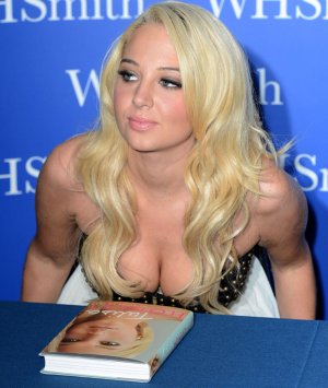 TULISA-CONTOSTAVLOS-at-Book-Signing-in-London-2.jpg