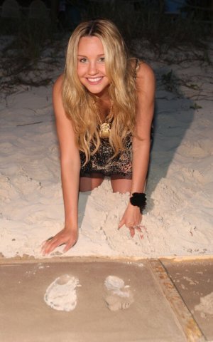 0q6mdzvdh-c.jpg 0q6mdzvdh-c.jpg