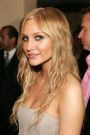 Ashlee-Simpson-062.jpg