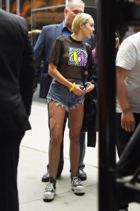 Miley-Cyrus-See-Through-45.jpg