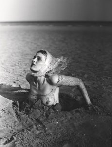 Guinevere Van Seenus Topless 2 thefappeningblog.com.jpg