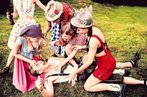 Dioni Tabbers Nude Sexy 1 thefappeningblog.com.jpg