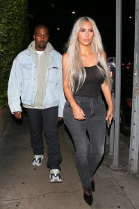 Kim Kardashian See Through 17 thefappeningblog.com.jpg