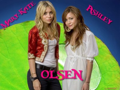 Mary-Kate and Ashley Olsen 2421300950_1e06987daa_o.jpg