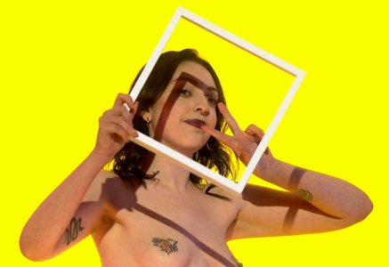 Screenshot_20231126_222139_Samsung Internet.jpg