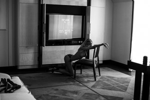 Justine Nicolas Nude 1 thefappeningblog.com.jpg