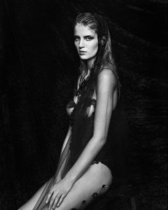 Fanny Francois Nude Sexy 6 thefappeningblog.com.jpg