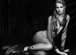 Fanny Francois Nude Sexy 11 thefappeningblog.com.jpg