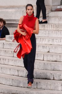 Sara Sampaio Sideboob 5 thefappeningblog.com.jpg