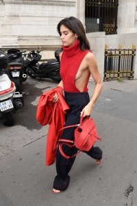 Sara Sampaio Sideboob 11 thefappeningblog.com.jpg