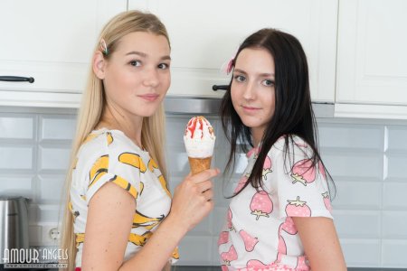 0014-01 thefappeningblog.com.jpg