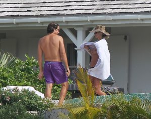 Heidi Klum Topless 8 thefappeningblog.com.jpg