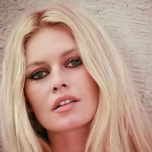 Brigitte Bardot 60s.jpg