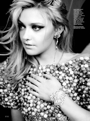 Dakota Fanning- May 2012 California Style Magazine-6.jpg