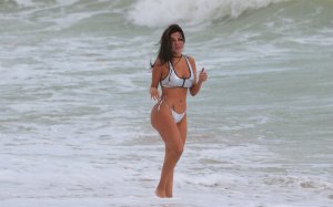 Liziane Gutierrez Sexy 6 thefappeningblog.com.jpg