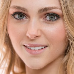 0-740full-annasophia-robb (6).jpg 0-740full-annasophia-robb (6).jpg