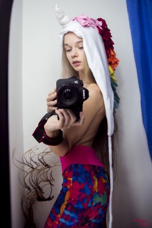 0072-01 thefappeningblog.com.jpg