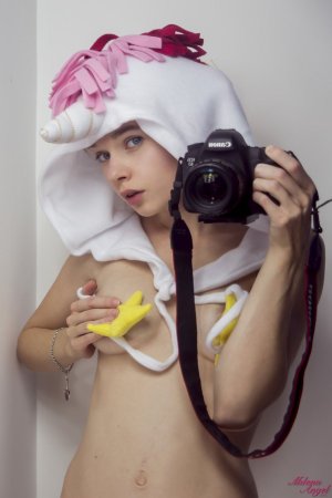 0072-05 thefappeningblog.com.jpg