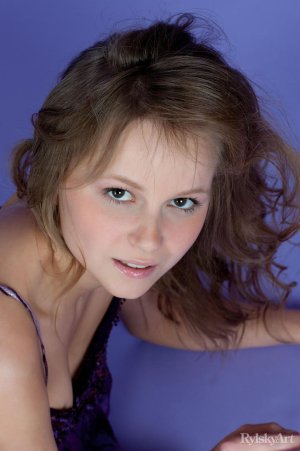 alexandra-jovial-10 thefappeningblog.com.jpg